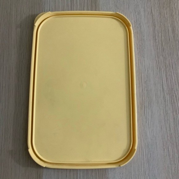 2/$10 Tupperware Modular Mates Rectangular Lid - Picture 2 of 4